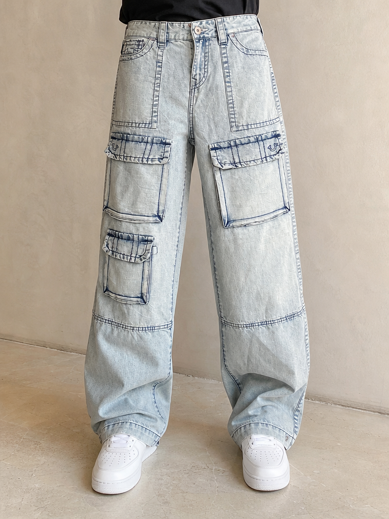 Denim Cargo Jeans True Religion Baggy Fit Light Blue Vintage Y2K Uomo (S) - indossata fronte