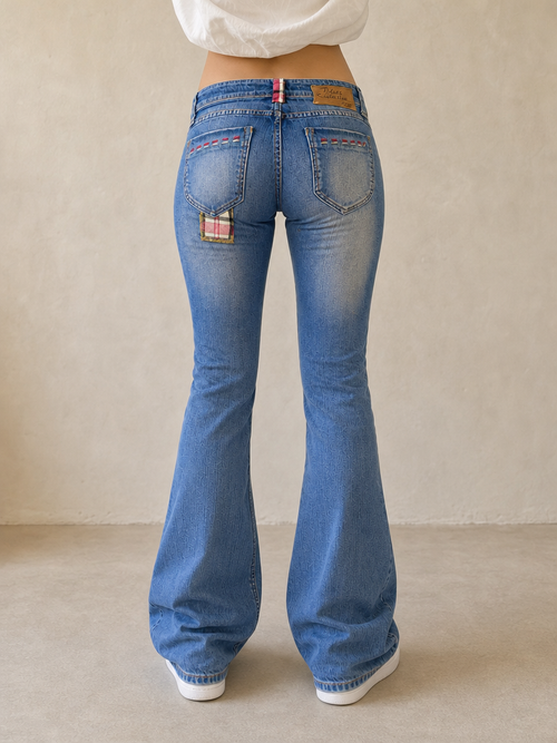 Blue Collection Denim Jeans Particular anni 2000 Low Waist Bootcut FLare Vintage Y2K Donna (XS) — vista posteriore indossata