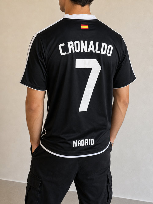 Adidas T-Shirt Real Madrid Cristiano Ronaldo 7 Football 90s 2000s American Style Vintage Y2K Uomo (XS) — vista posteriore indossata