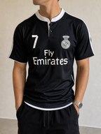 Adidas T-Shirt Real Madrid Cristiano Ronaldo 7 Football 90s 2000s American Style Vintage Y2K Uomo (XS) — vista frontale indossata