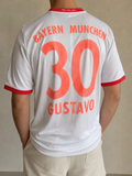 T-Shirt Adidas Bayern Monaco "Gustavo 30" Football 90s 2000s American Style Vintage Y2K (L) - indossata retro