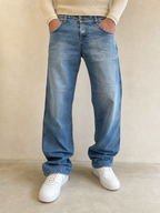 Denim Jeans Straihgt Fit Low Waist Vintage Y2K Uomo (XS) - indossata fronte
