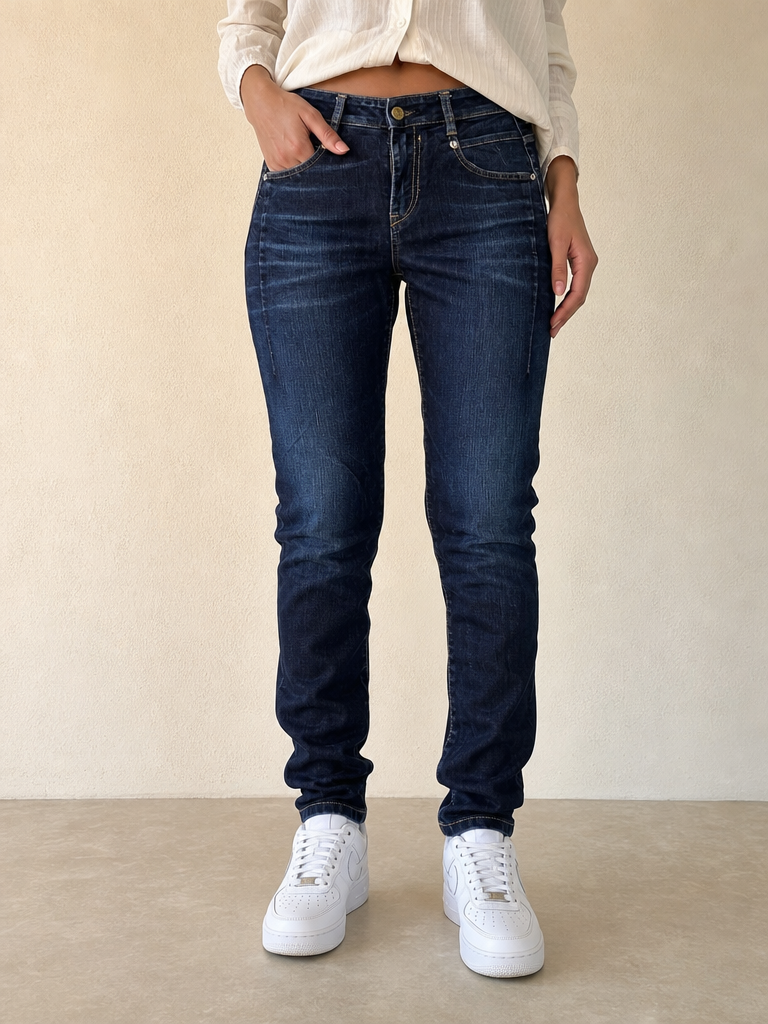 Jeans Denim Denim Diesel Dark Blue Wash Skinny Slim Fit Vintage Y2K Donna (S) - indossata fronte