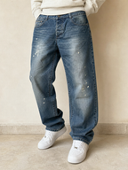 Denim Jeans Baggy Fit Light Blue Washed Embroidered Vintage Y2K Uomo (L) - indossata fronte