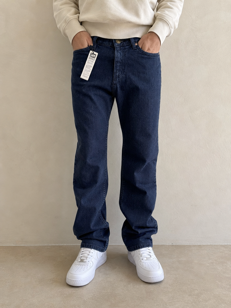 Denim Heavy Jeans Lee Straight Fit Vintage Y2K Uomo (XS) - indossata fronte