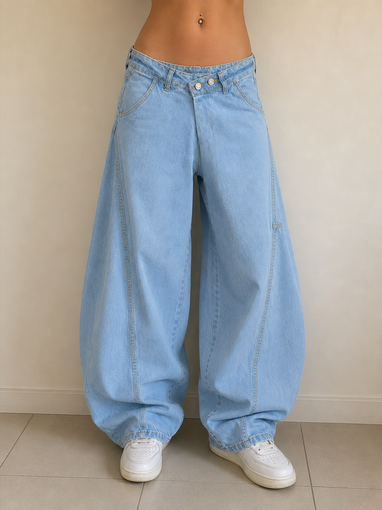 Baggy Jeans Super Balloon Fit - Light Blue Denim Vintage Y2K Donna — vista frontale indossata
