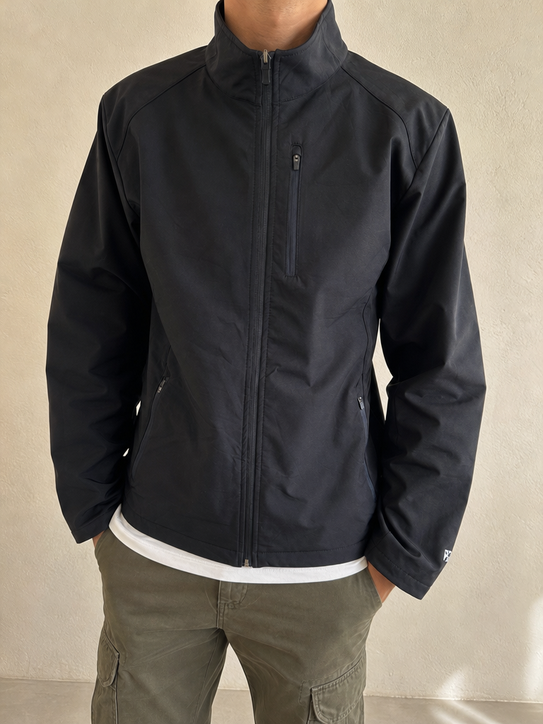 Giacca Starter Simple Black Vintage Y2K Uomo (M) - indossata fronte