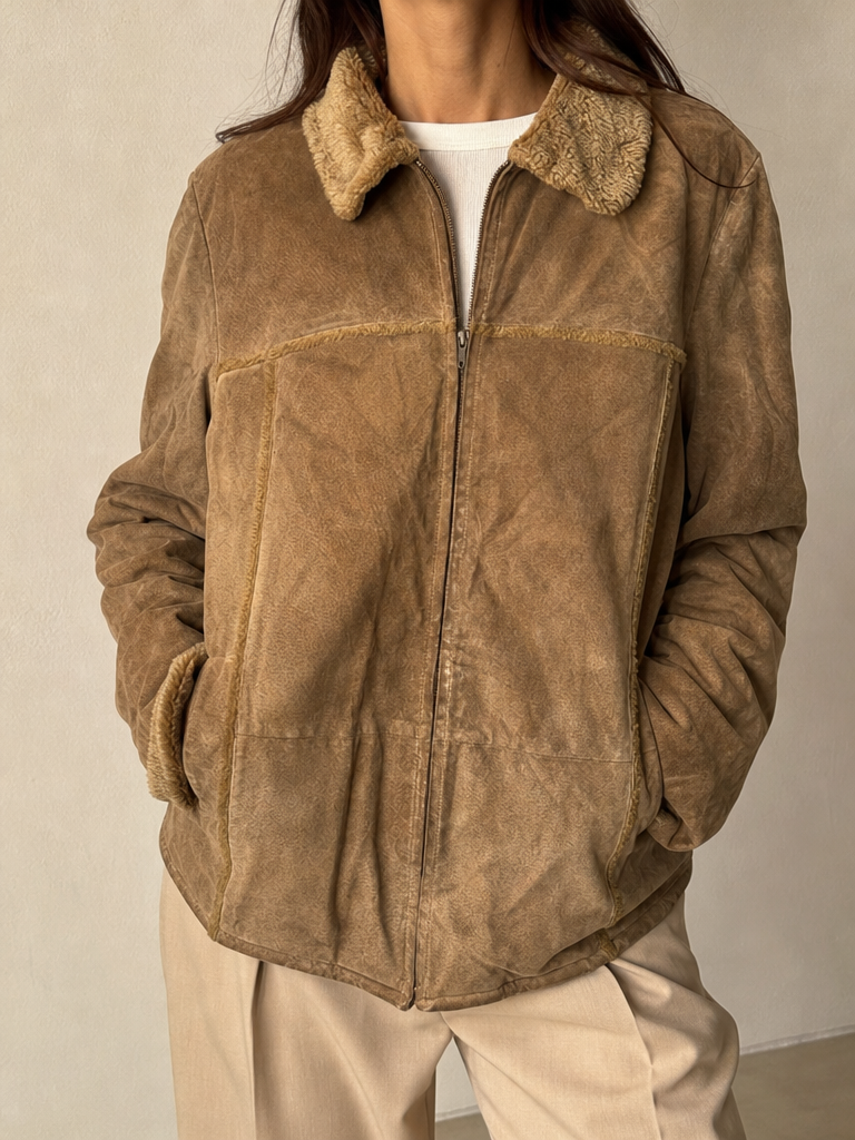 Giacca Montone in Vera Pelle di Renna Marrone Corto con Pelliccia Vintage Y2K Donna (S) - indossata fronte