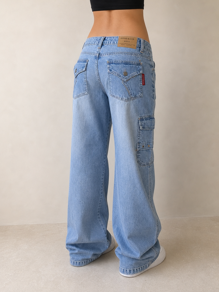 South Blo Denim Jeans Flare Low Waist "Cargo" Light Blue Vintage Y2K Donna - indossata retro