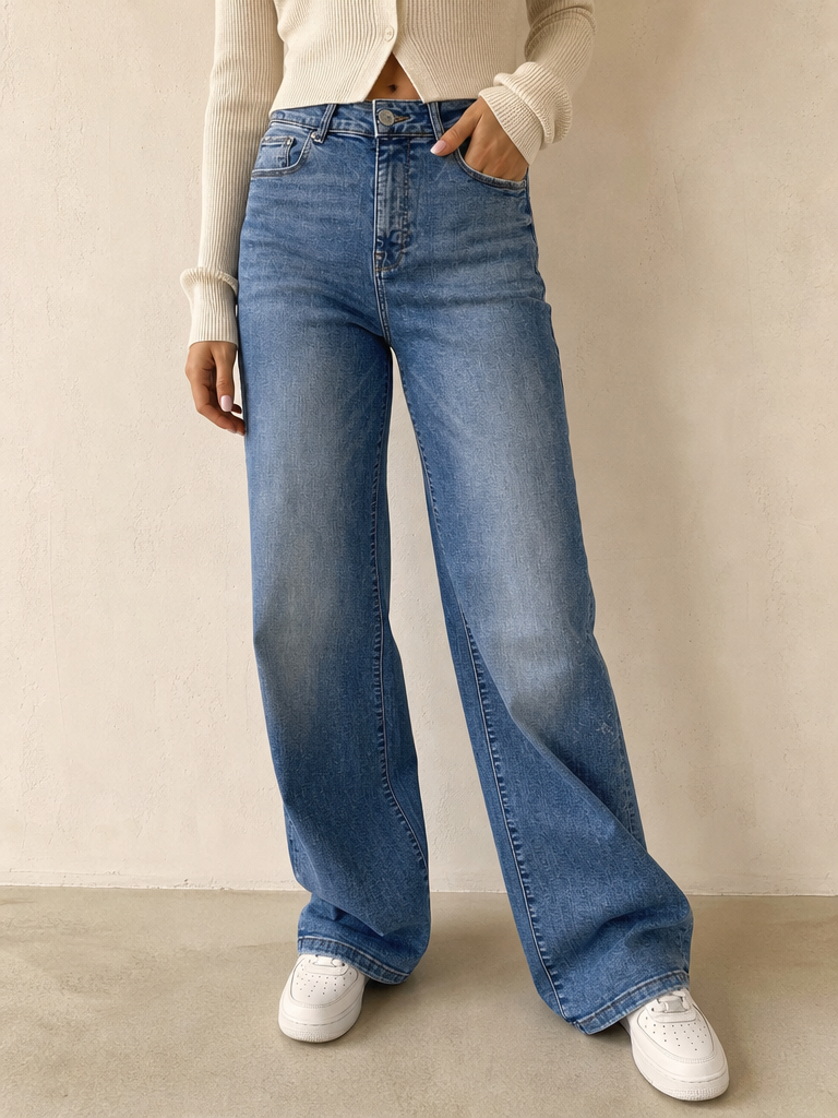 Denim Jeans Flare Washed Light Blue - Jeans Svasati Vintage Y2K Donna (M) - indossata fronte