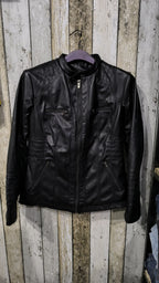 Giacca in similpelle con zip nera Vintage Y2K (S) — foto 3