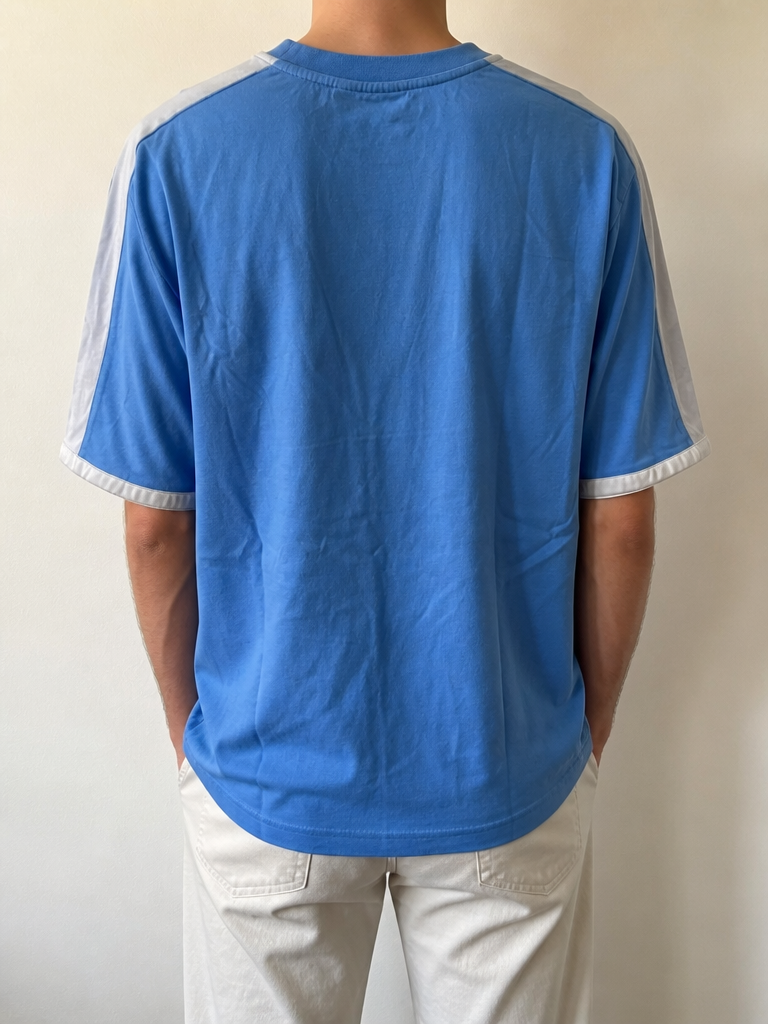 Maglietta Puma Azzurro con Banda Bianca Vintage Y2K — foto 2