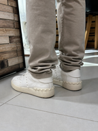 Sneakers Basse Valentino Garavani Borchie Piramidali Bianche Vintage Y2K — foto 2