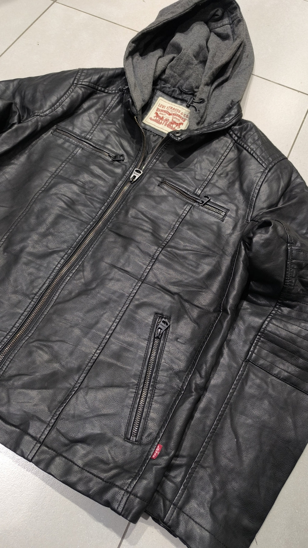 Giacca in pelle con cappuccio Levi Strauss & Co. Vintage Y2K Nera (M) — foto 4