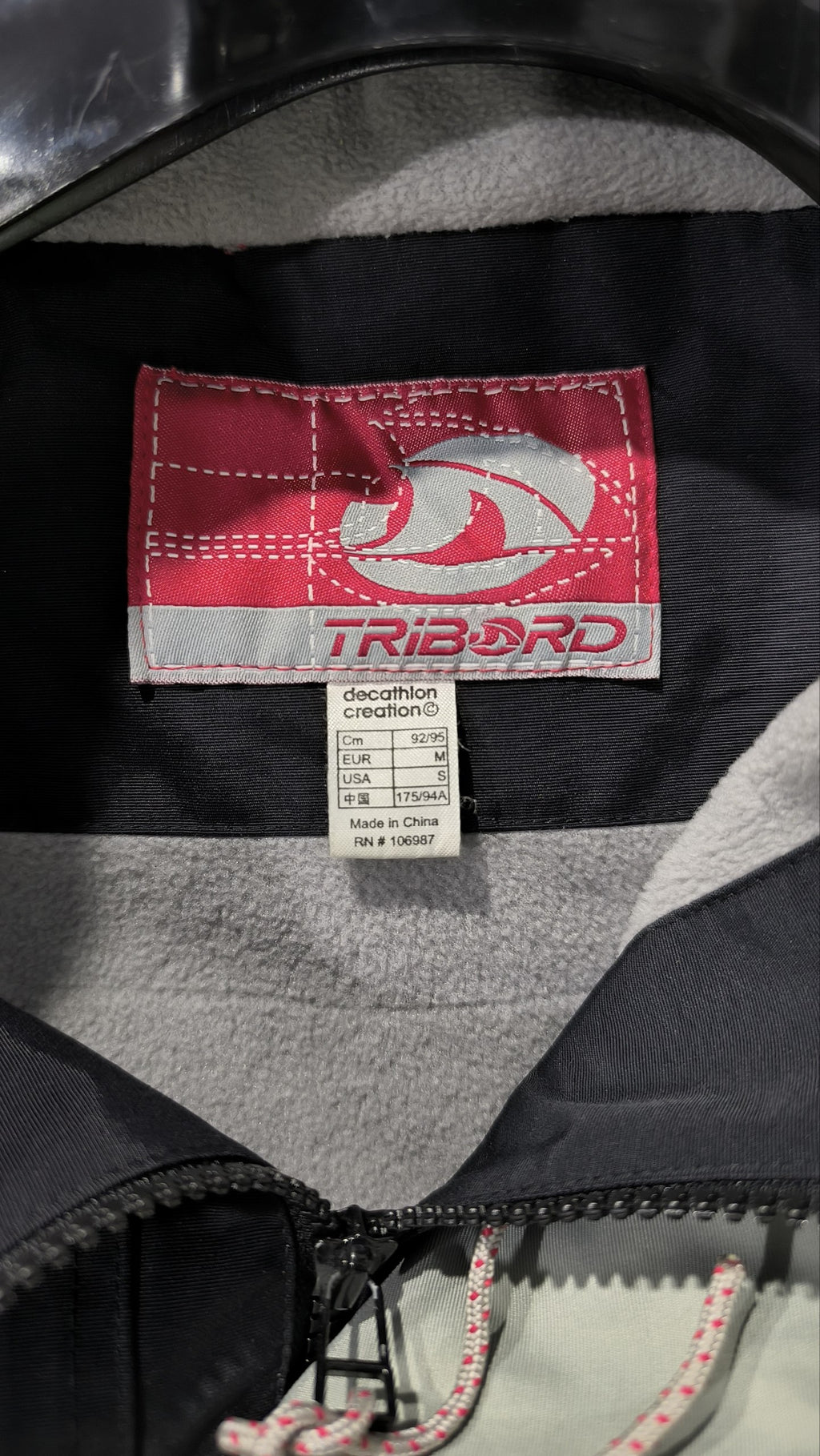 Giacca con cappuccio Tribord nera dettagli rosa e grigi Vintage Y2K — foto 5