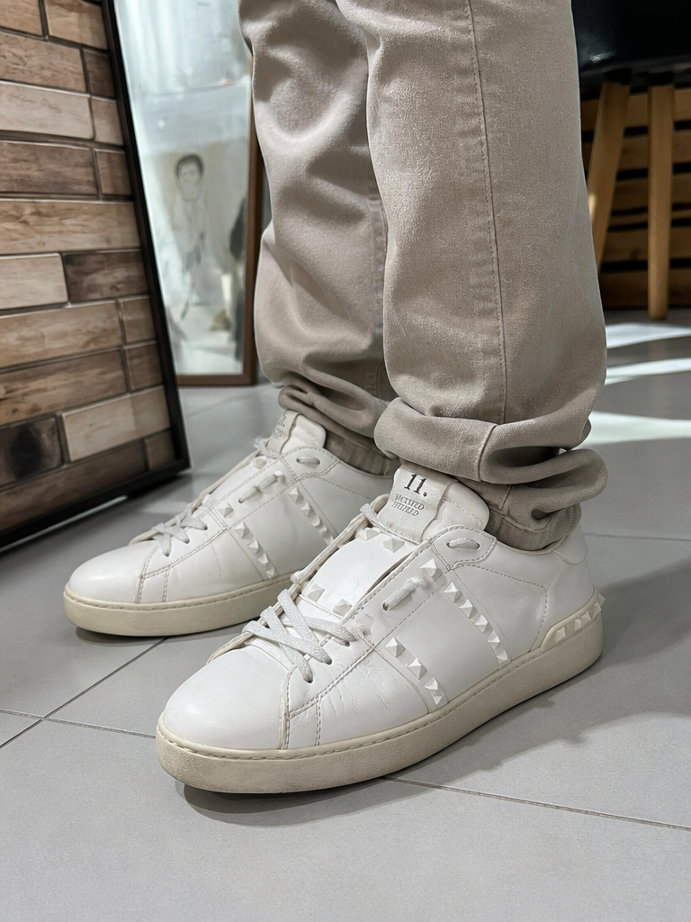 Sneakers Basse Valentino Garavani Borchie Piramidali Bianche Vintage Y2K — foto 1