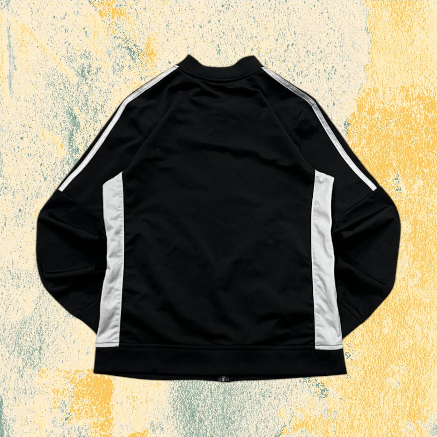 TrackJacket Adidas Nera con Zip (L Bambino - veste una S Donna)