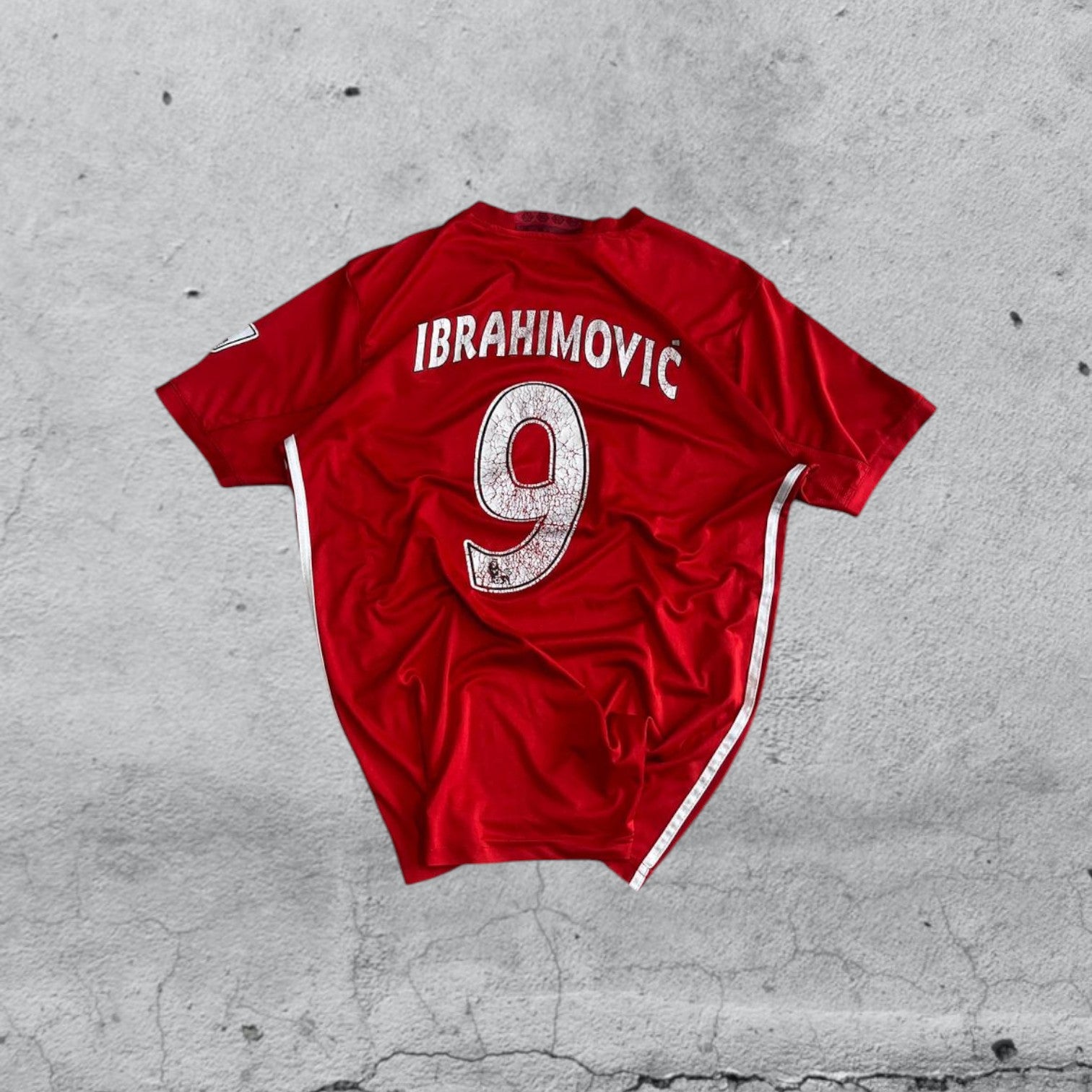 T-Shirt Manchester United "Ibrahimovic 9" Football Vintage Y2K 90s 2000s American Style (L)