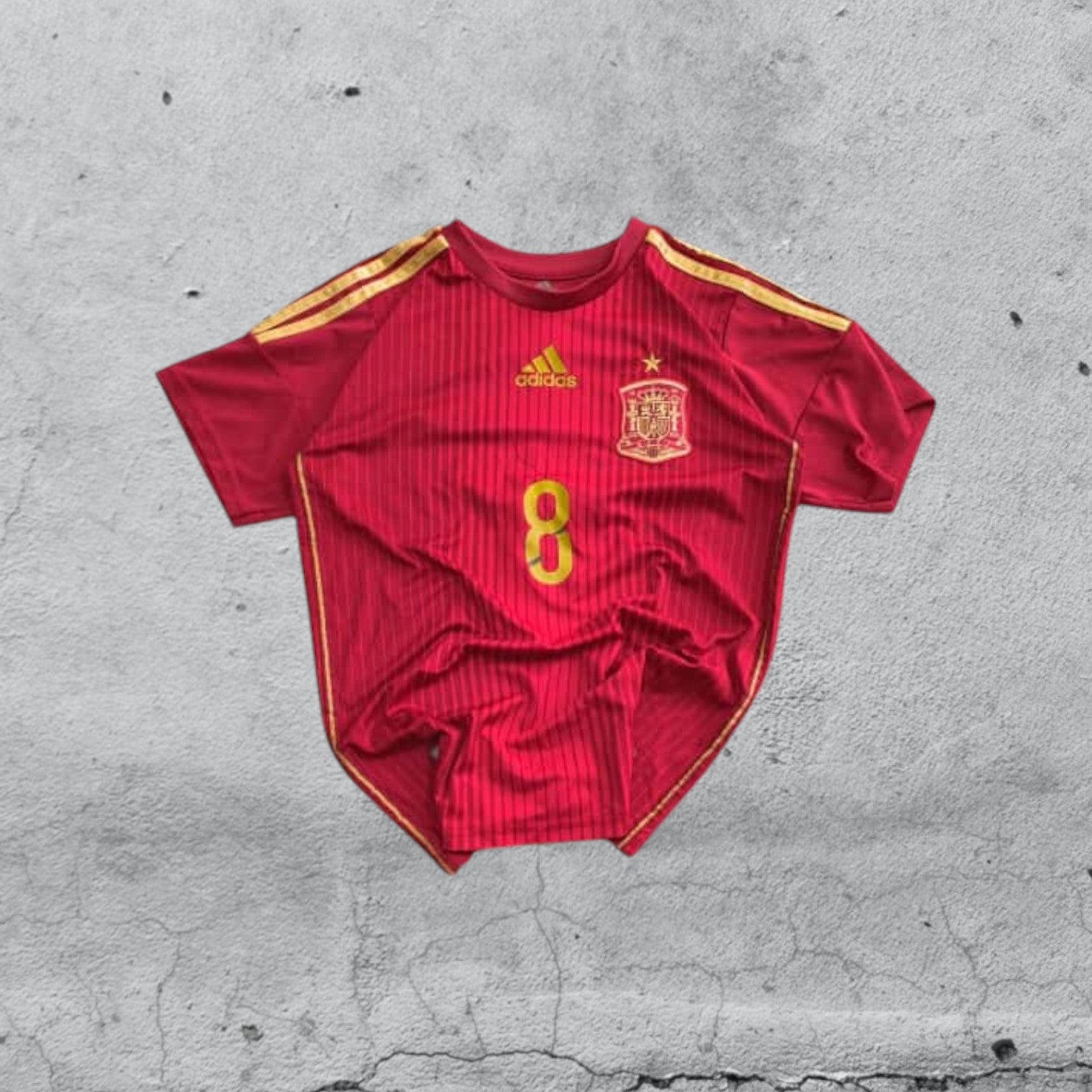 T-Shirt Spain Adidas "Xavi 8" Football Vintage Y2K 90s 2000s American Style (S)