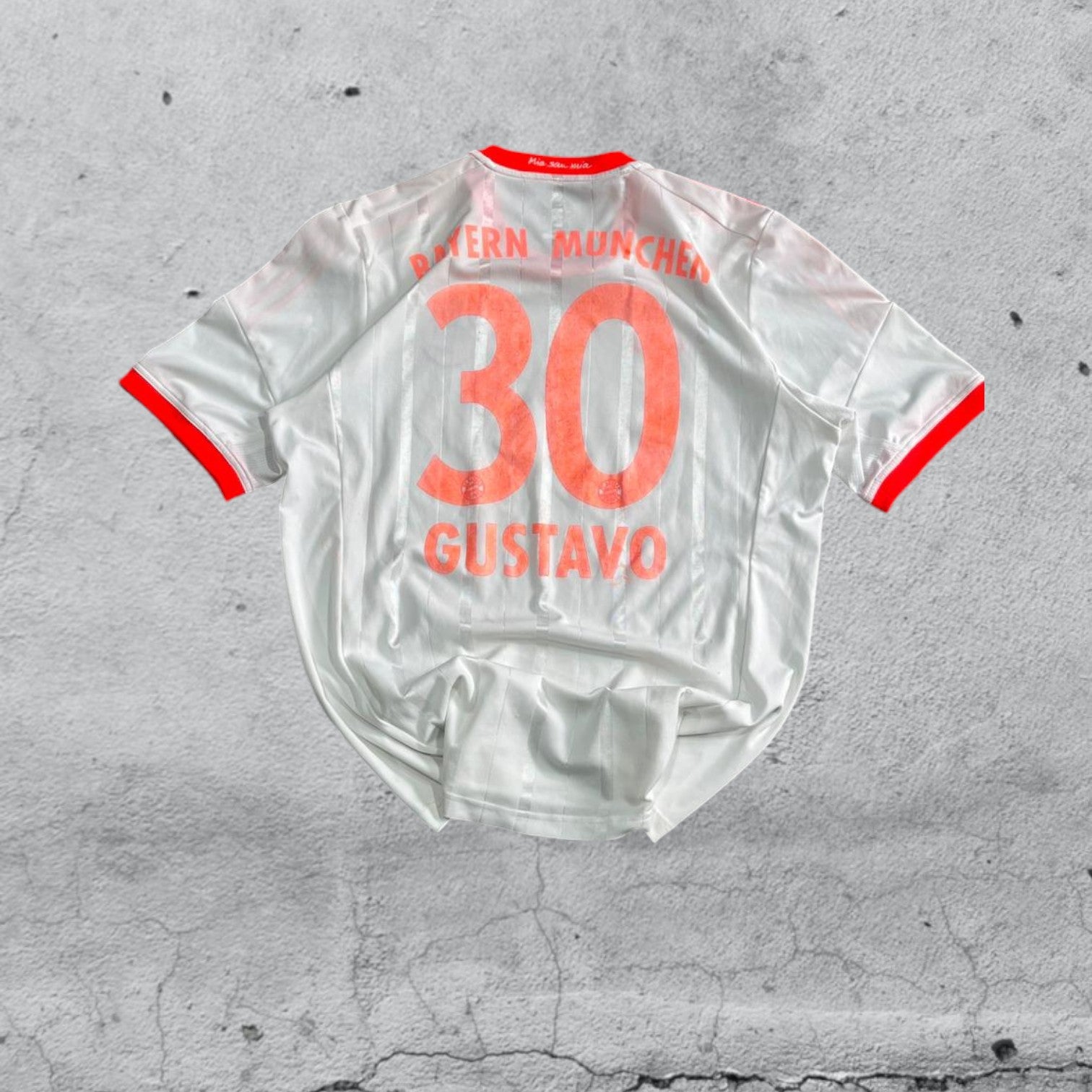 T-Shirt Adidas Bayern Monaco "Gustavo 30" Football Vintage Y2K 90s 2000s American Style (L)