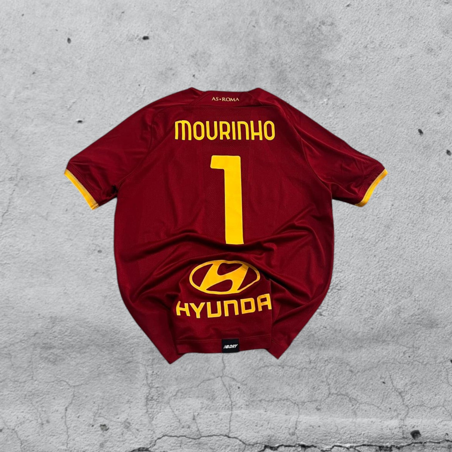 T-Shirt New Balance x AS Roma "Mourinho 1" Football Vintage Y2K 90s 2000s American Style (M)