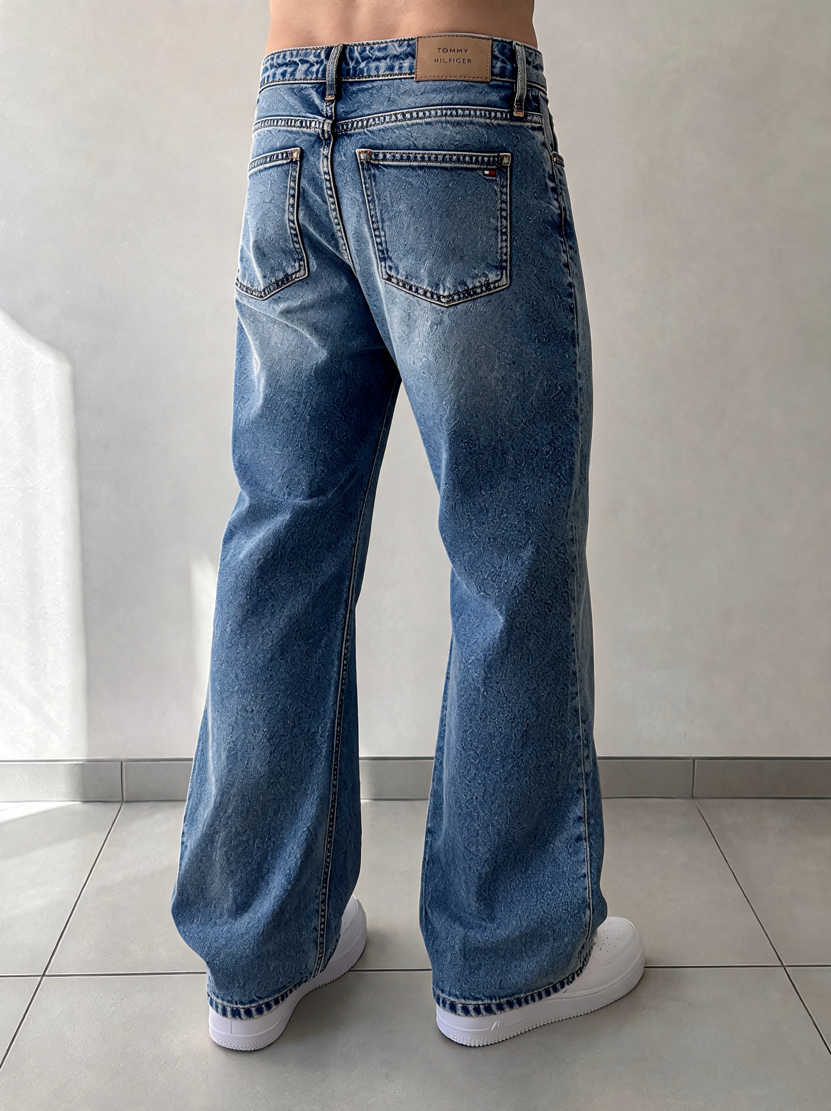 Denim Jeans Tommy Hilfiger Washed Flare Fit Svasati (M)