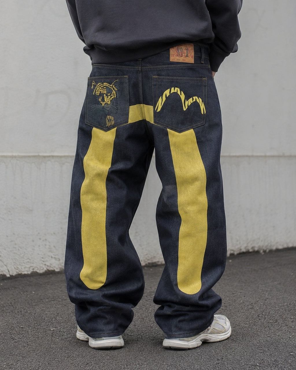 Raw Denim Jeans Evisu Painted Big Logo Embroidered (S)