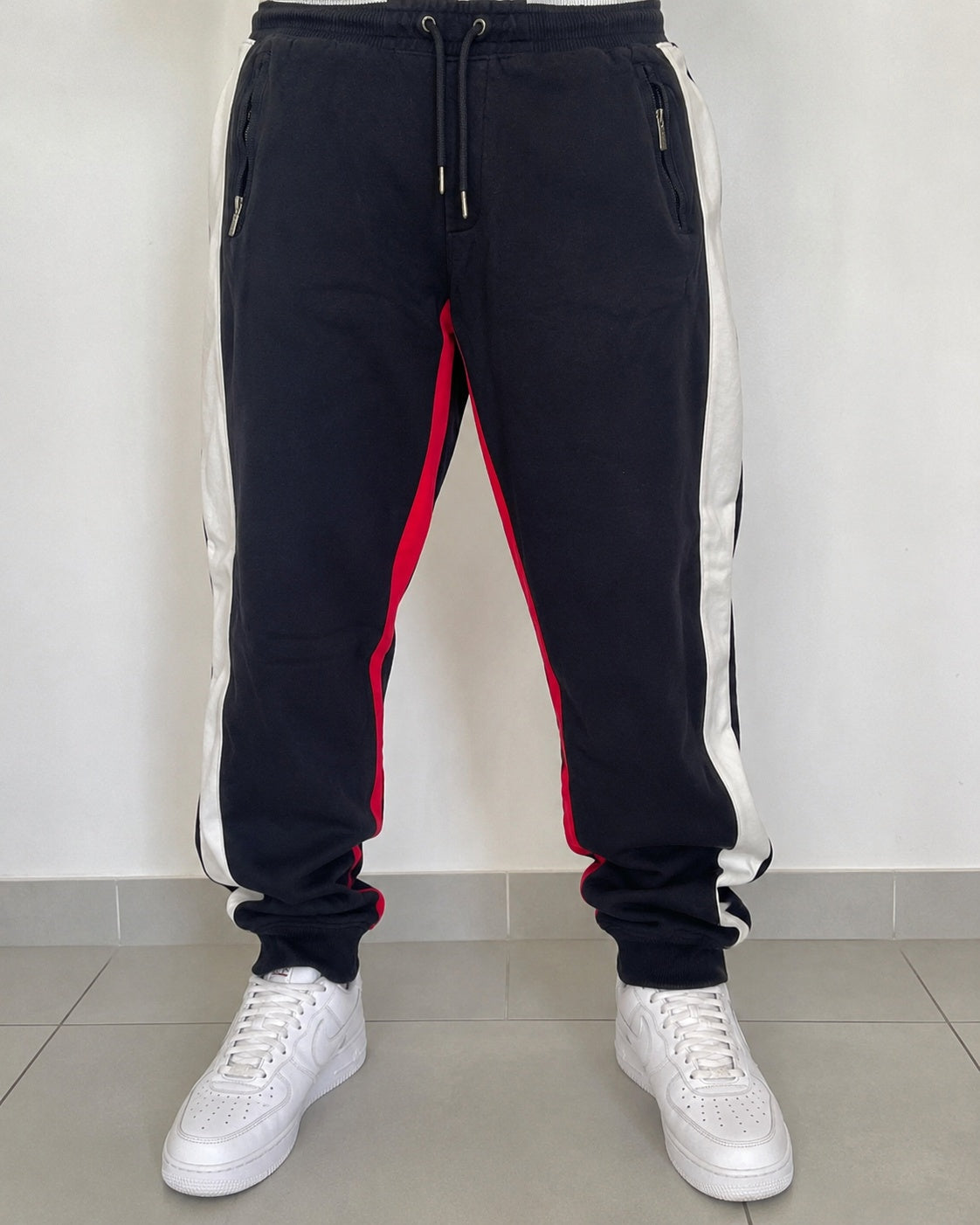 Pantatuta Slim Fit Sean John Nero e Rosso Hip-Hop Style (XL)