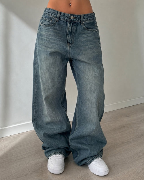 Denim Jeans Baggy Fit Embroidered "V" Blu wash (XS)