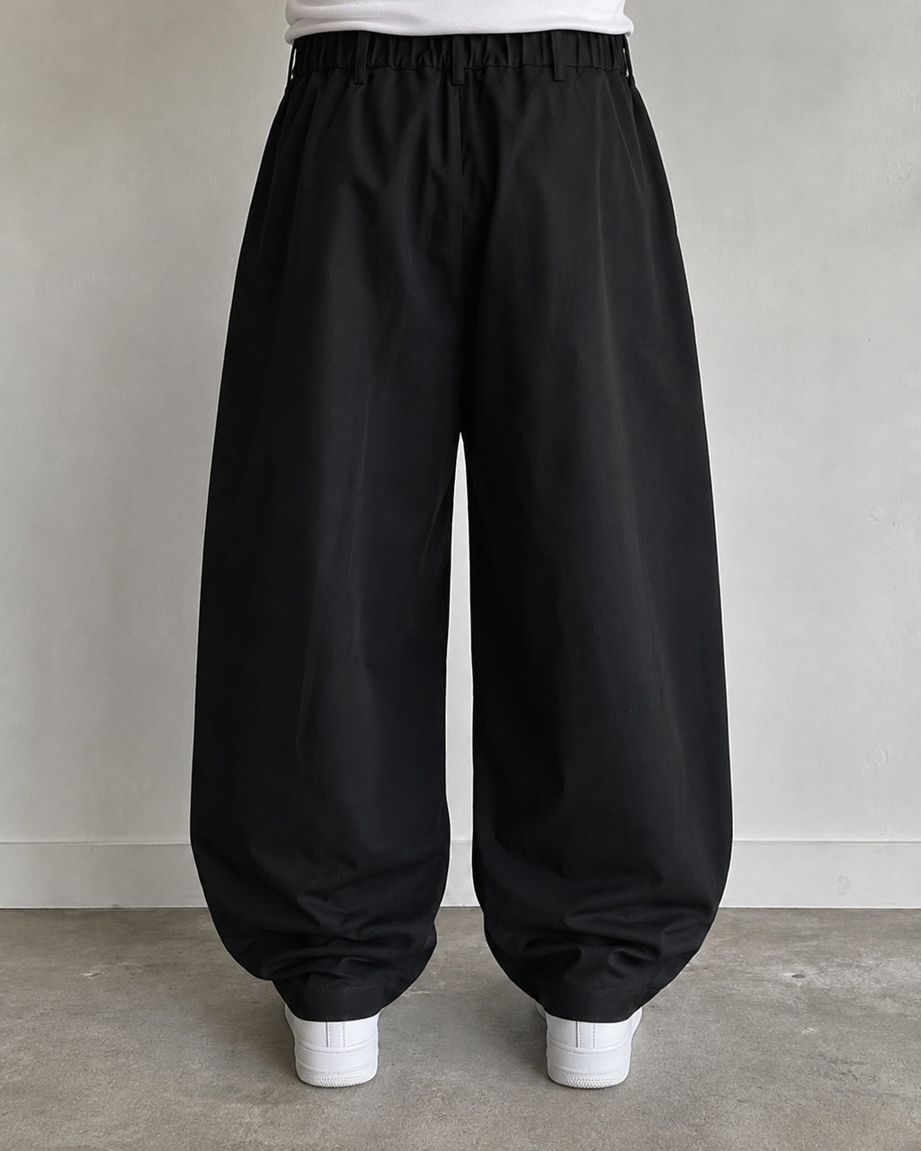 Pantalone nero balloon baggy fit uomo vintage Y2K elegante streetwear