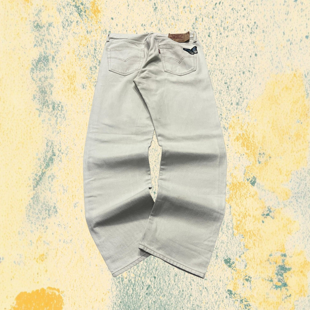Denim Levis Baggy Fit Particular Embrodiered Butterfly (M)