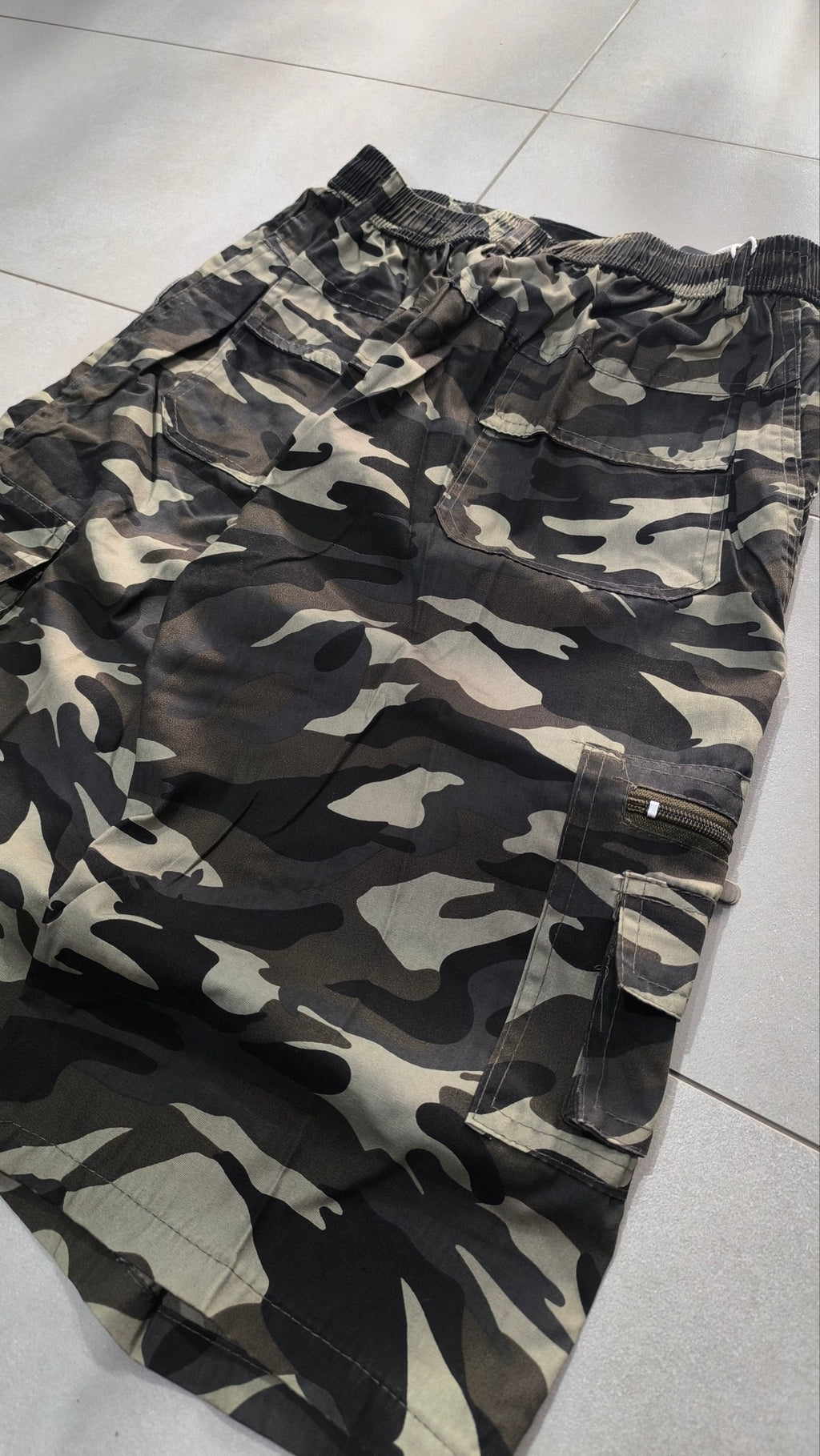 Bermuda cargo camouflage baggy vintage Y2K Jorts "Dark"