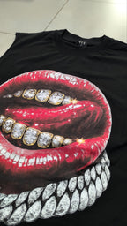 Canotta nera uomo hip hop Y2K con stampa lips grillz 98