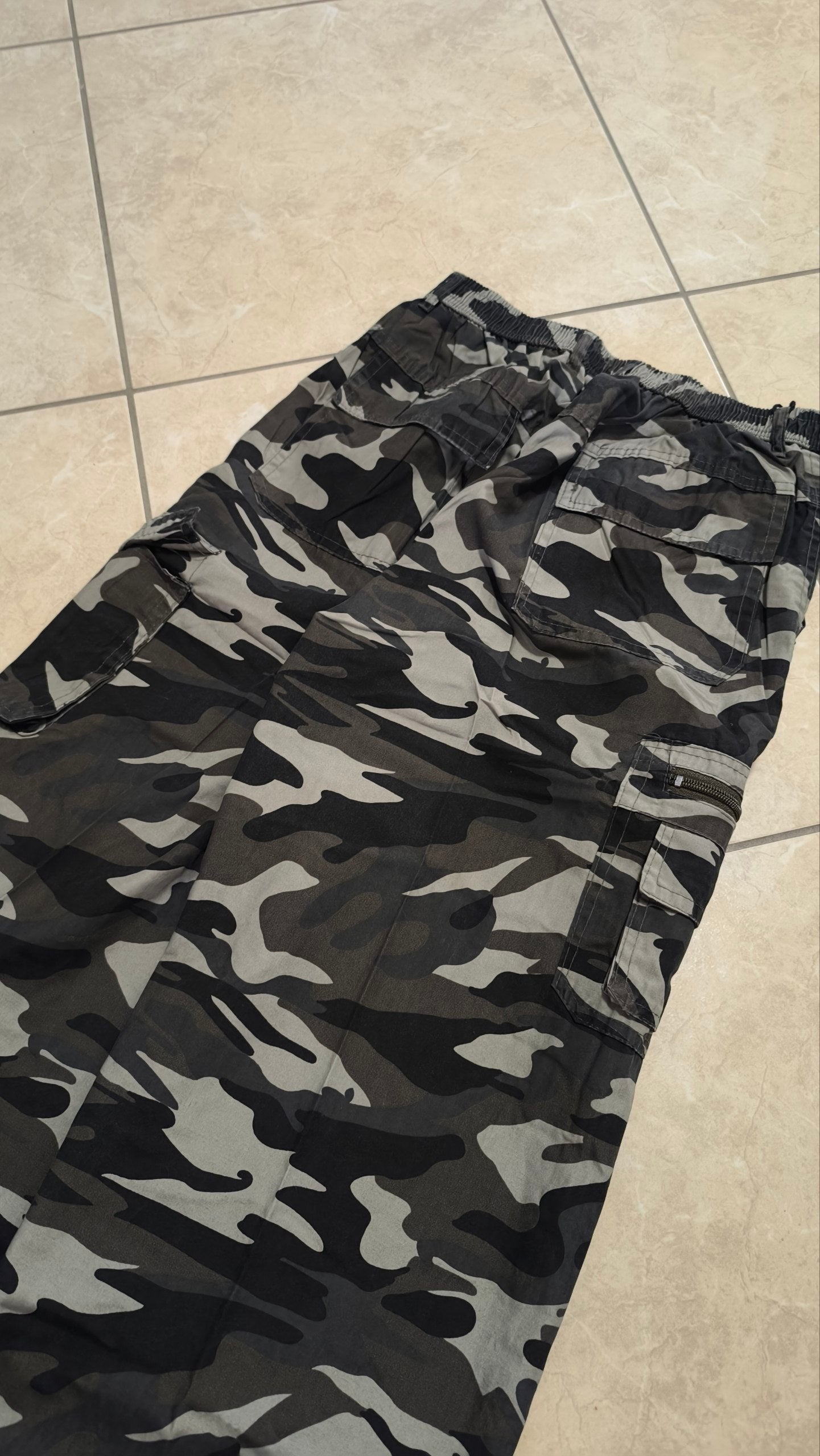 Baggy Pants cargo camouflage baggy Fit vintage Y2K  - Pantalone Militare Oversize "Dark"