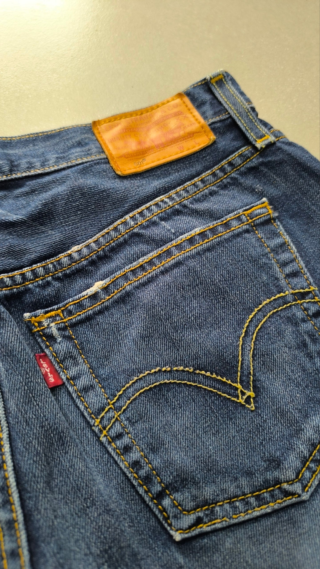 Shorts Levi’s 501 Low Waist donna vintage denim attillati cut off - Vintage Denim Shorts Y2K (M)