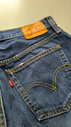 Shorts Levi’s 501 Low Waist donna vintage denim attillati cut off - Vintage Denim Shorts Y2K (M)
