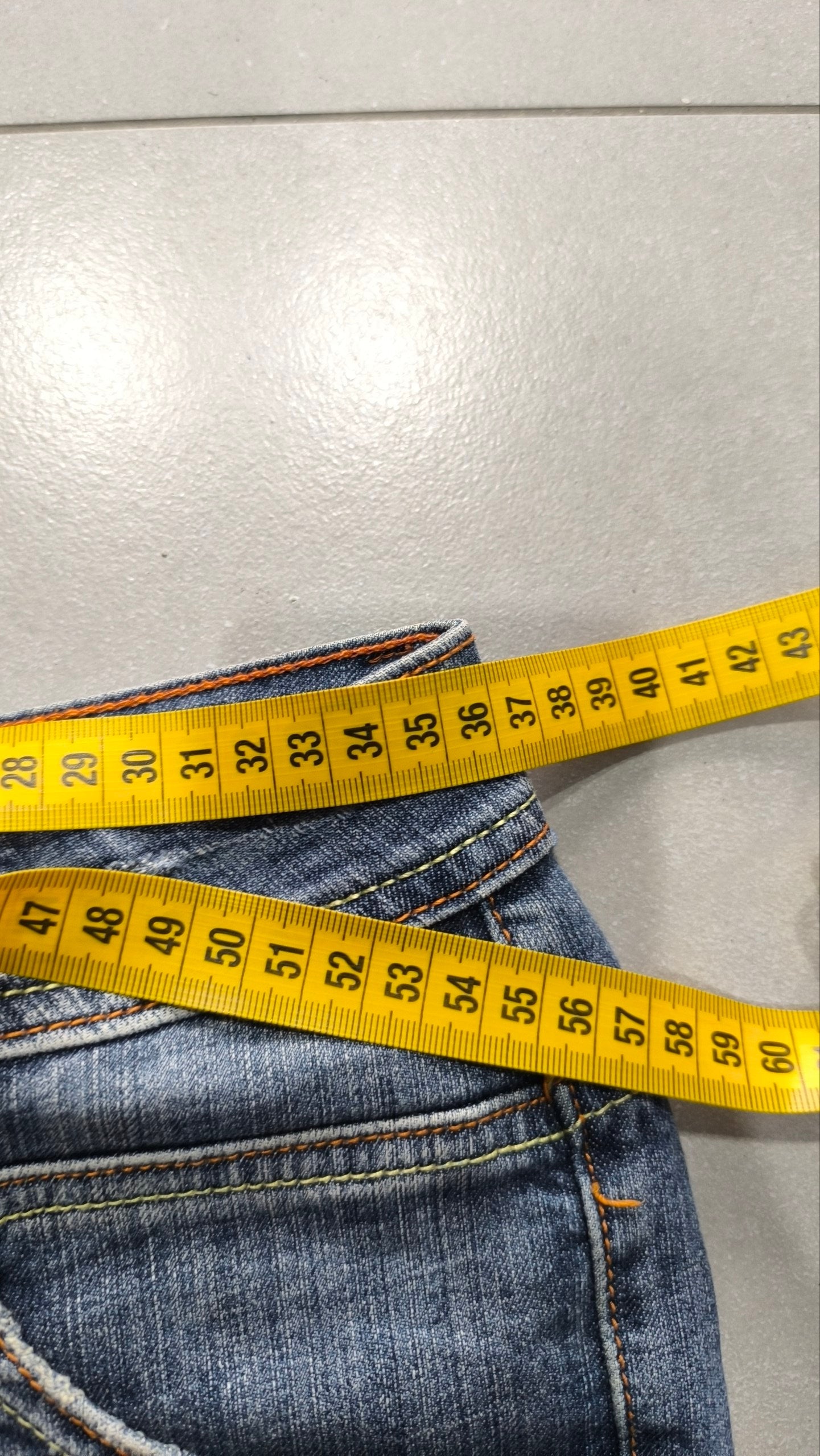 Denim Jeans Vintage Y2K Bootcut Flare Fit Low Waist Embroidered Particular (XS)