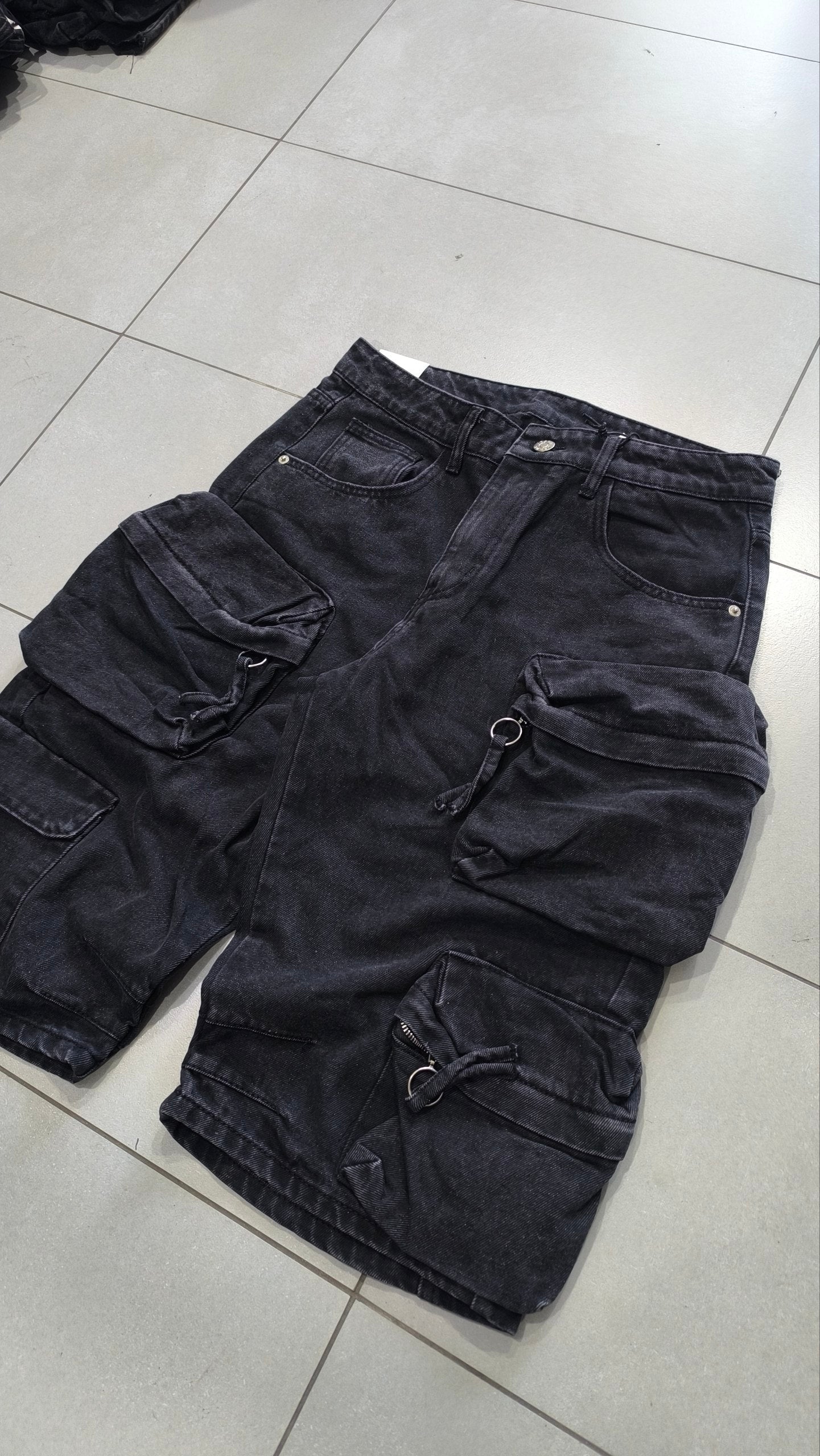Completo Denim Nero Y2K Cargo Utility Smanicato + Jorts Baggy Hip Hop Streetwear