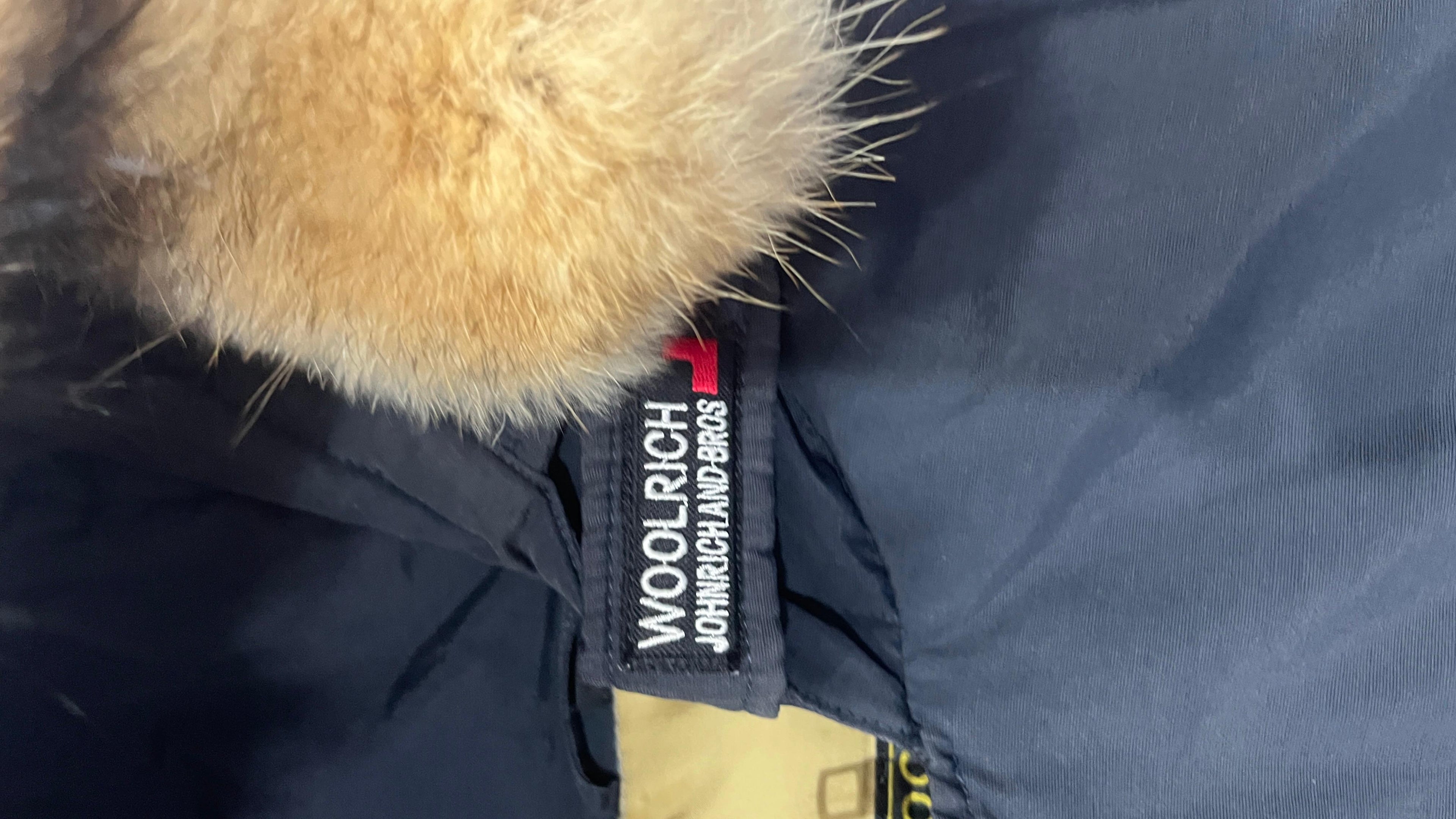 Giubbino Woolrich con Pelliccia Piumino (L)